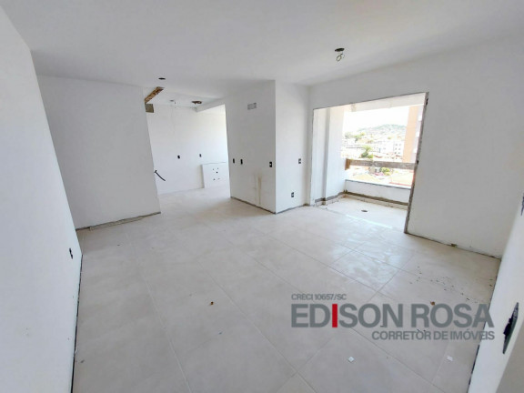 Imagem Apartamento com 2 Quartos à Venda, 76 m² em Capoeiras - Florianópolis