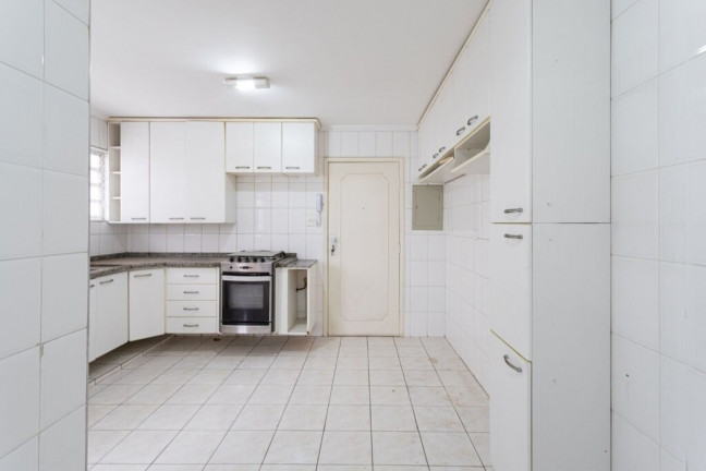 Imagem Imóvel com 3 Quartos à Venda, 125 m² em Moema - São Paulo