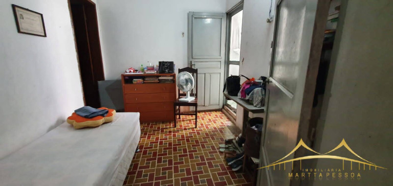 Imagem Casa com 5 Quartos à Venda, 273 m² em Alecrim - Natal Imagem Casa com 5 Quartos à Venda, 273 m² em Alecrim - Natal