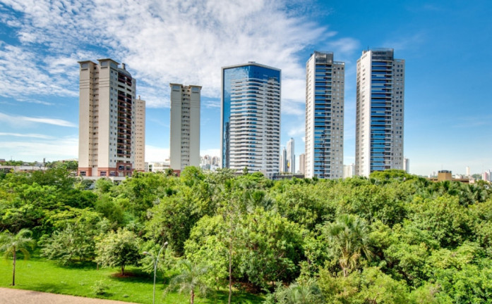 Sala Comercial à Venda, em Jardim Goiás - Goiânia