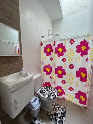 Imagem Casa com 3 Quartos para Temporada, 80 m² em Balneário Nereidas - Guaratuba