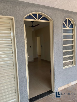 Imagem Casa com 3 Quartos à Venda, 95 m² em Vila Mariana - Ribeirão Preto Imagem Casa com 3 Quartos à Venda, 95 m² em Vila Mariana - Ribeirão Preto
