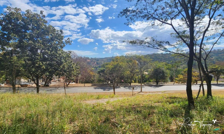 Imagem Terreno à Venda, 5.296 m² em Residencial Aldeia Do Vale - Goiânia Imagem Terreno à Venda, 5.296 m² em Residencial Aldeia Do Vale - Goiânia