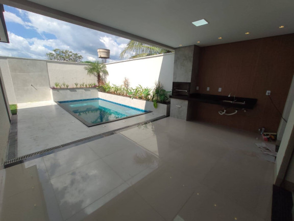 Imagem Casa com 3 Quartos à Venda, 185 m² em Jardim Balneário Meia Ponte - Goiânia