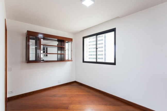 Imagem Imóvel com 3 Quartos à Venda, 184 m² em Aclimação - São Paulo Imagem Imóvel com 3 Quartos à Venda, 184 m² em Aclimação - São Paulo