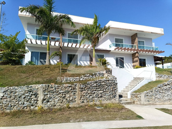 Casa com 2 Quartos à Venda, 73 m² em Peró - Cabo Frio