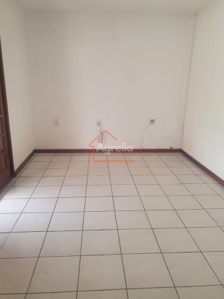 Imagem Casa com 2 Quartos à Venda, 200 m² em Jardim Igaçaba - Mogi Guaçu Imagem Casa com 2 Quartos à Venda, 200 m² em Jardim Igaçaba - Mogi Guaçu