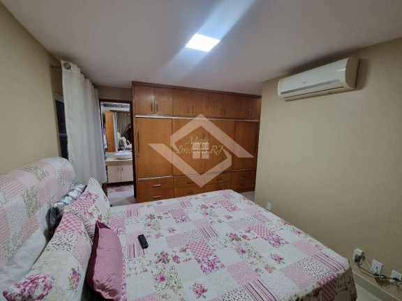 Imagem Casa com 4 Quartos à Venda, 180 m² em Piratininga - Niterói Imagem Casa com 4 Quartos à Venda, 180 m² em Piratininga - Niterói