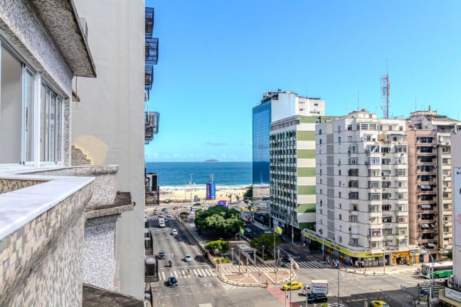 Imagem Apartamento com 3 Quartos à Venda, 135 m² em Copacabana - Rio De Janeiro