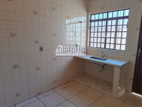Imagem Casa com 3 Quartos à Venda, 300 m² em Vila Alvorada - Uberaba
