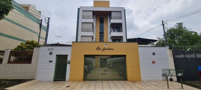 Apartamento com 3 Quartos à Venda, 95 m²
