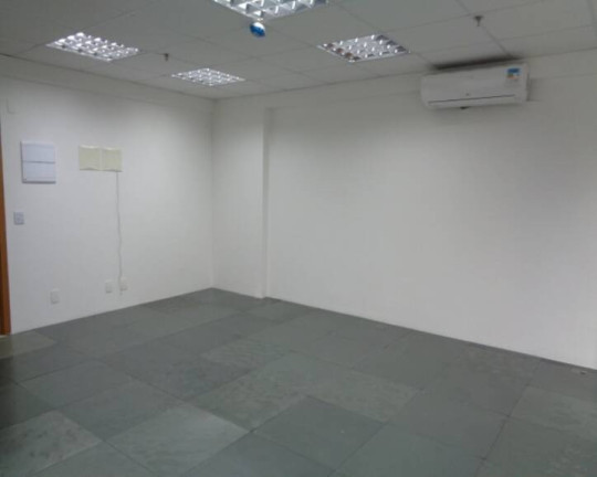 Sala Comercial para Alugar, 31 m² em Alphaville - Barueri