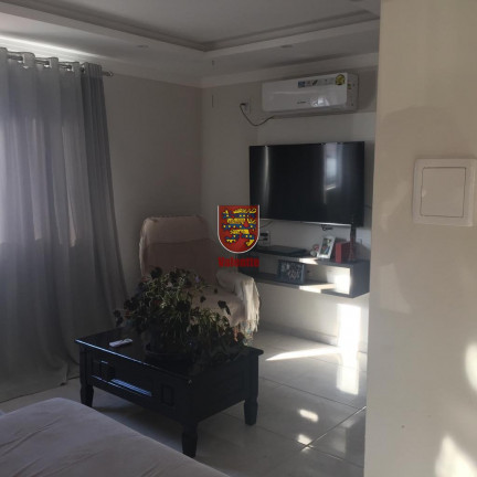 Imagem Casa com 3 Quartos à Venda, 100 m² em São João Do Rio Vermelho - Florianópolis Imagem Casa com 3 Quartos à Venda, 100 m² em São João Do Rio Vermelho - Florianópolis