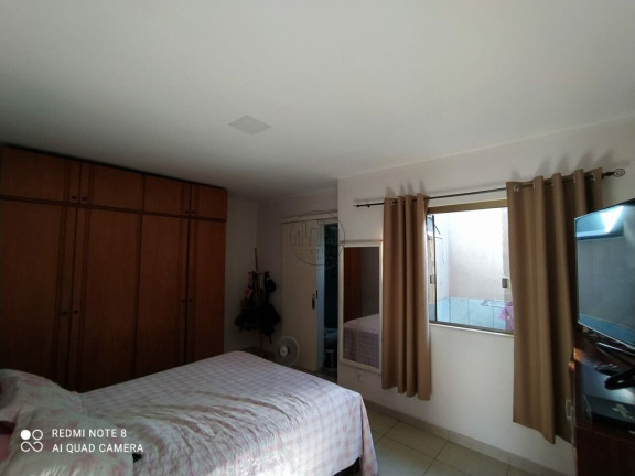 Imagem Casa com 3 Quartos à Venda, 220 m² em Taguatinga Norte (taguatinga) - Brasília