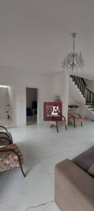 Imagem Casa com 8 Quartos à Venda, 382 m² em Cruz - Lorena Imagem Casa com 8 Quartos à Venda, 382 m² em Cruz - Lorena