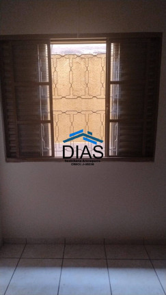 Imagem Casa com 2 Quartos à Venda, 151 m² em Jardim Residencial Itália - Araraquara Imagem Casa com 2 Quartos à Venda, 151 m² em Jardim Residencial Itália - Araraquara