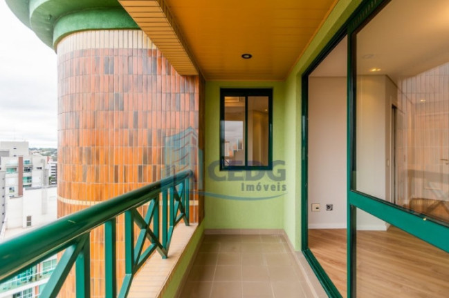 Imagem Apartamento com 3 Quartos à Venda, 149 m² em Centro - Curitiba