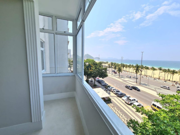 Imagem Apartamento com 2 Quartos à Venda, 82 m² em Copacabana - Rio De Janeiro Imagem Apartamento com 2 Quartos à Venda, 82 m² em Copacabana - Rio De Janeiro