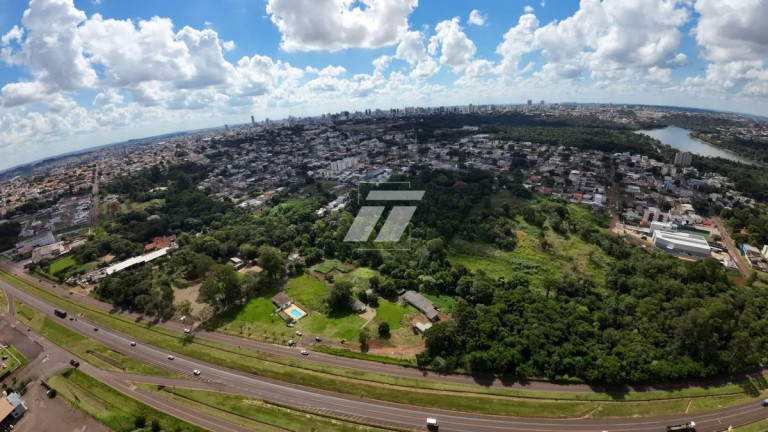 Imagem Galpão à Venda,  em Centro - Cascavel