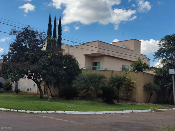 Casa com 3 Quartos à Venda, 231 m² em Setor Jaó - Goiânia