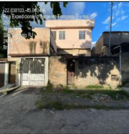 Imagem Casa com 3 Quartos à Venda, 360 m² em Coelho - Sao Goncalo Imagem Casa com 3 Quartos à Venda, 360 m² em Coelho - Sao Goncalo