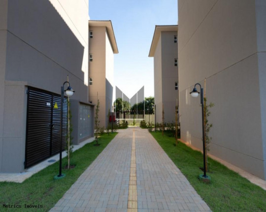 Imagem Imóvel com 2 Quartos à Venda, 75 m² em Capela - Vinhedo