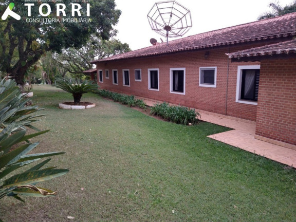 Imóvel com 12 Quartos à Venda, 2.000 m² em Centro - Araçoiaba Da Serra