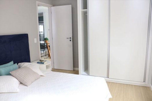 Imagem Apartamento com 2 Quartos à Venda, 73 m² em Cristo Rei - Curitiba