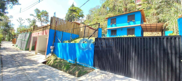 Casa com 2 Quartos à Venda, 100 m² em Cuiabá - Petrópolis