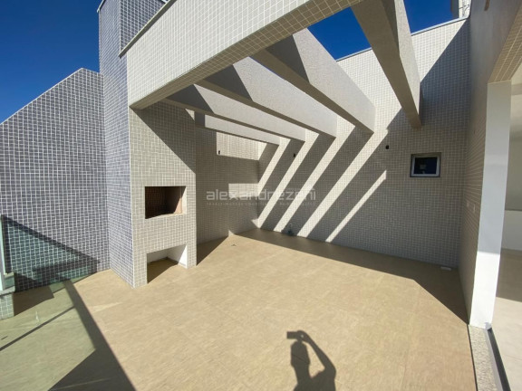 Imagem Cobertura com 4 Quartos à Venda, 234 m² em Mariscal - Bombinhas