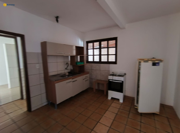 Imagem Casa com 6 Quartos à Venda, 280 m² em Trindade - Florianópolis
