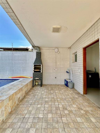 Imagem Sobrado com 3 Quartos à Venda, 126 m² em Mirim - Praia Grande
