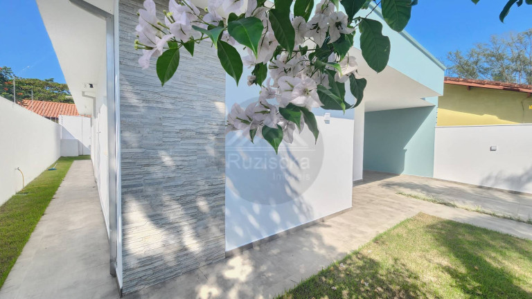 Imagem Casa com 3 Quartos à Venda, 306 m² em Balneario Santa Julia - Itanhaém Imagem Casa com 3 Quartos à Venda, 306 m² em Balneario Santa Julia - Itanhaém