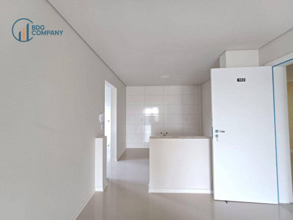 Imagem Apartamento com 3 Quartos para Alugar, 87 m² em Jardim California - Irati Imagem Apartamento com 3 Quartos para Alugar, 87 m² em Jardim California - Irati