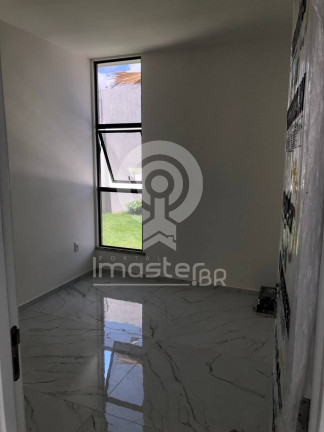 Imagem Casa com 3 Quartos à Venda, 110 m² em Centro - Eusébio