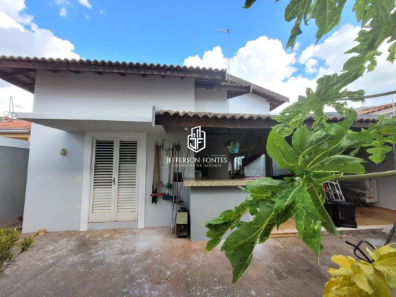 Imagem Casa com 3 Quartos à Venda, 180 m² em Jardim Morumbi - Marília Imagem Casa com 3 Quartos à Venda, 180 m² em Jardim Morumbi - Marília