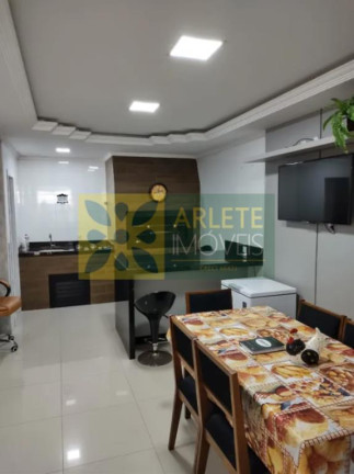 Imagem Sobrado com 3 Quartos à Venda, 191 m² em Balneário Perequê - Porto Belo