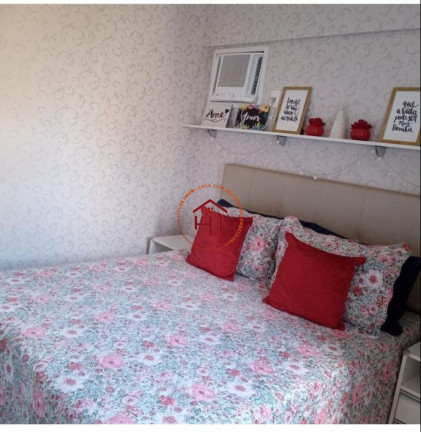 Imagem Apartamento com 2 Quartos à Venda, 70 m² em Imbuí - Salvador