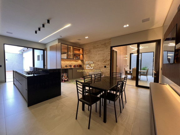 Imagem Casa com 3 Quartos à Venda, 239 m² em Residencial Gramado - Patos De Minas Imagem Casa com 3 Quartos à Venda, 239 m² em Residencial Gramado - Patos De Minas