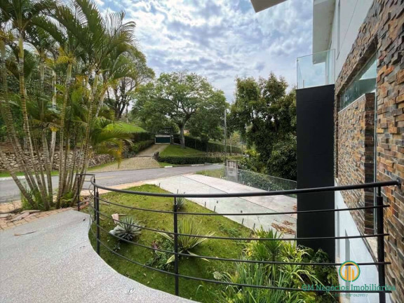 Imagem Casa de Condomínio com 4 Quartos à Venda, 1.987 m² em Chácara Dos Lagos - Carapicuíba