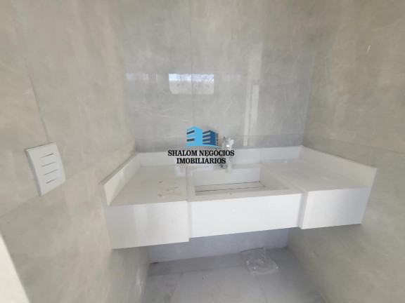 Imagem Casa com 4 Quartos à Venda, 225 m² em Pq Amazônia - Goiânia