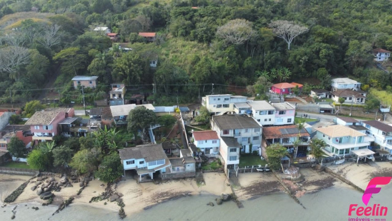 Terreno à Venda, 1.500 m² em Ribeirão Da Ilha - Florianópolis