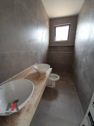 Imagem Casa com 4 Quartos à Venda, 142 m² em Lagoinha - Eusébio