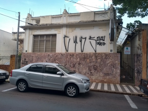 Terreno à Venda, 469 m² em Centro - Bauru