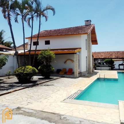 Imagem Fazenda à Venda, 330 m² em Vila São Geraldo - Taubaté Imagem Fazenda à Venda, 330 m² em Vila São Geraldo - Taubaté