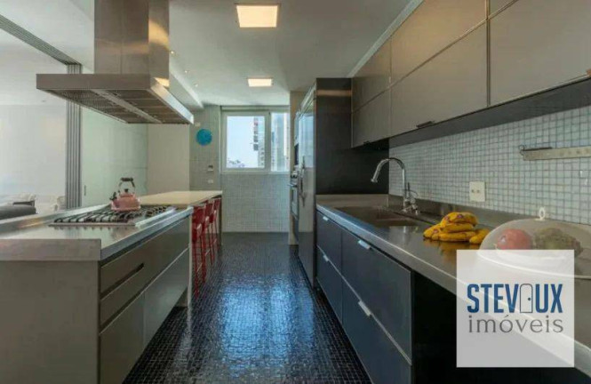 Apartamento com 3 Quartos à Venda, 247 m² em Jardim Paulista - São Paulo