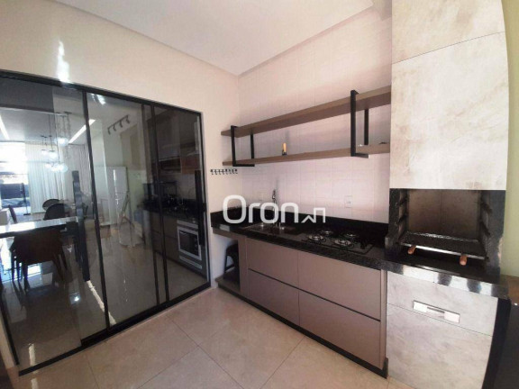 Imagem Casa com 3 Quartos à Venda, 172 m² em Santa Genoveva - Goiânia Imagem Casa com 3 Quartos à Venda, 172 m² em Santa Genoveva - Goiânia