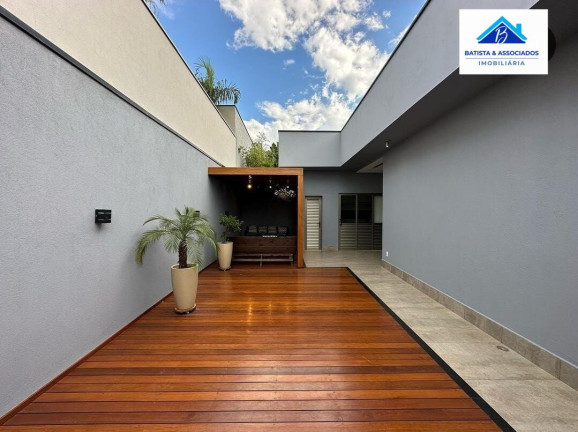 Imagem Casa com 3 Quartos à Venda, 216 m² em Swiss Park - Campinas Imagem Casa com 3 Quartos à Venda, 216 m² em Swiss Park - Campinas