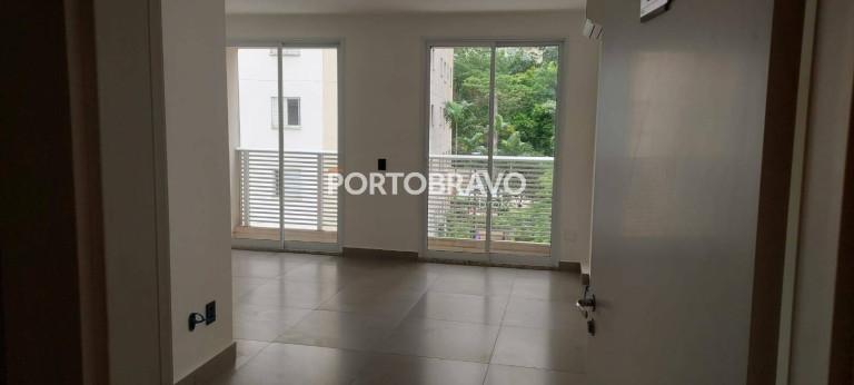 Sala Comercial à Venda, 32 m² em Vila São João - Barueri