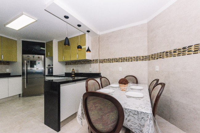 Imagem Casa com 3 Quartos à Venda, 650 m² em Vila Albertina - São Paulo